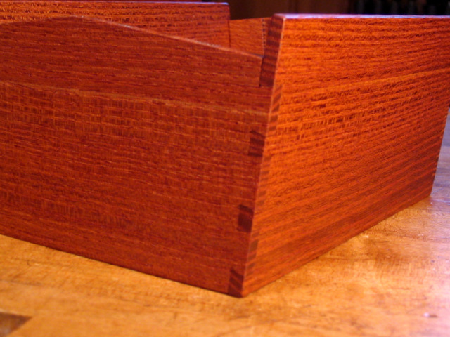 Divider Corner Dovetails